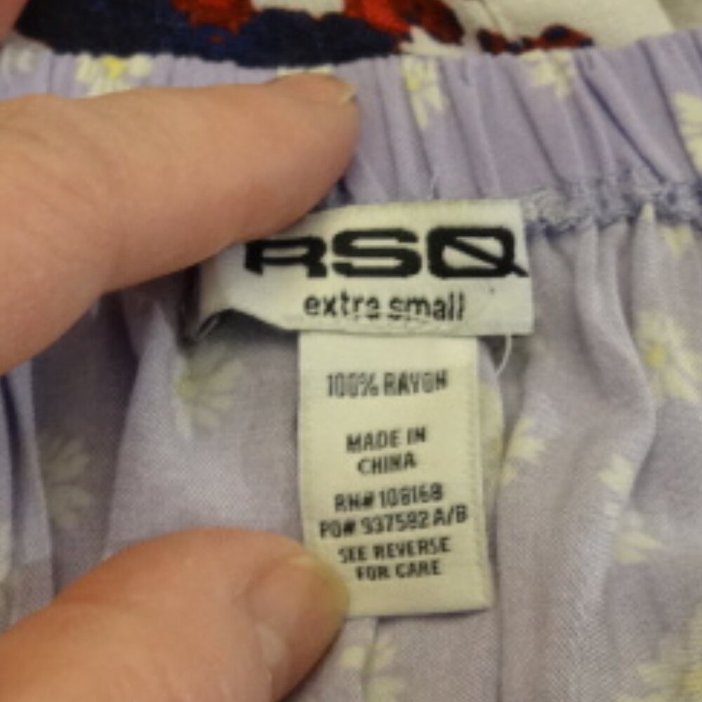 RSQ Light Purple w/Daises Short Sleeve Sun Dress - Picture 4 of 5
